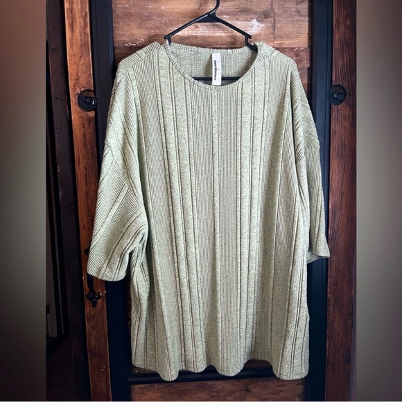 Missguided Sage Green Oversized Knit Sweatshirt - Picture 2 of 3